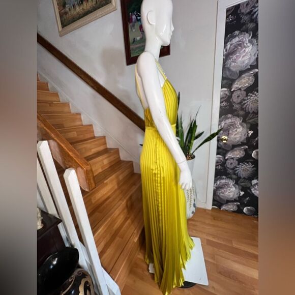 Anthropologie Ieena for Mac Duggal Pleated Wide-Leg Jumpsuit / Size 4 - Picture 8 of 11